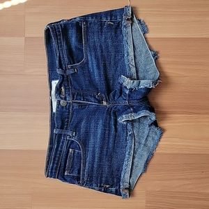 Abercrombie & Fitch Low Rise Shorts